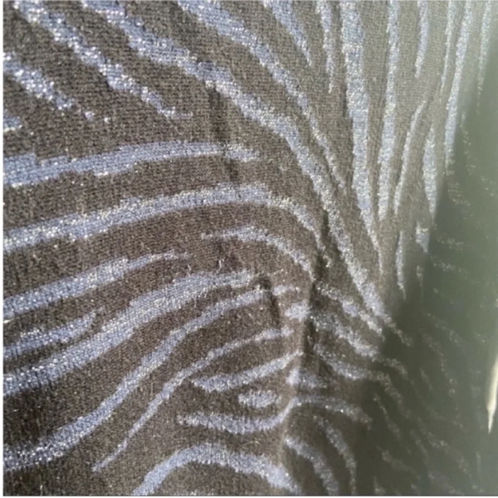 ASOS sweater black zebra print metallic yarn - Picture 2 of 7